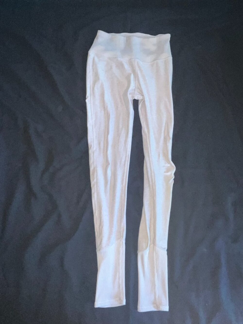 Alo Yoga High-Waist Heather Gray Leggings M Stretchy & Comfortable